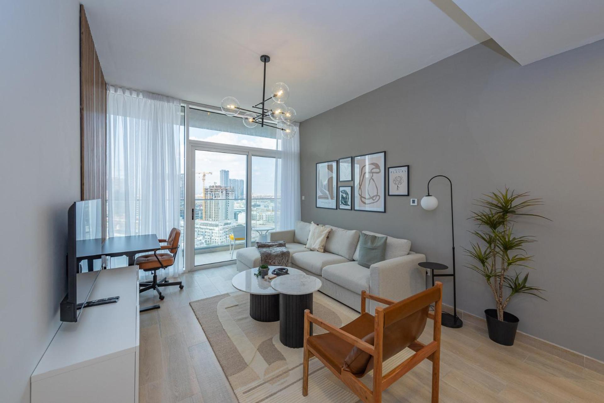 Bloom Heights 1 Bedroom Jvc Apartment *